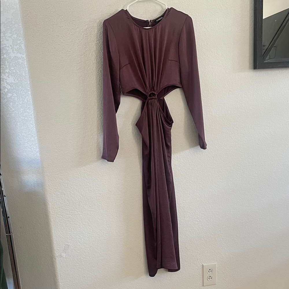 Express Long Sleeve Cut-Out Dress in Deep Purple